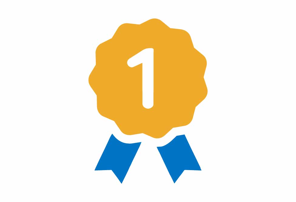 Scuola con segno di spunta verde, simbolo dei vantaggi delle convenzioni per le scuole